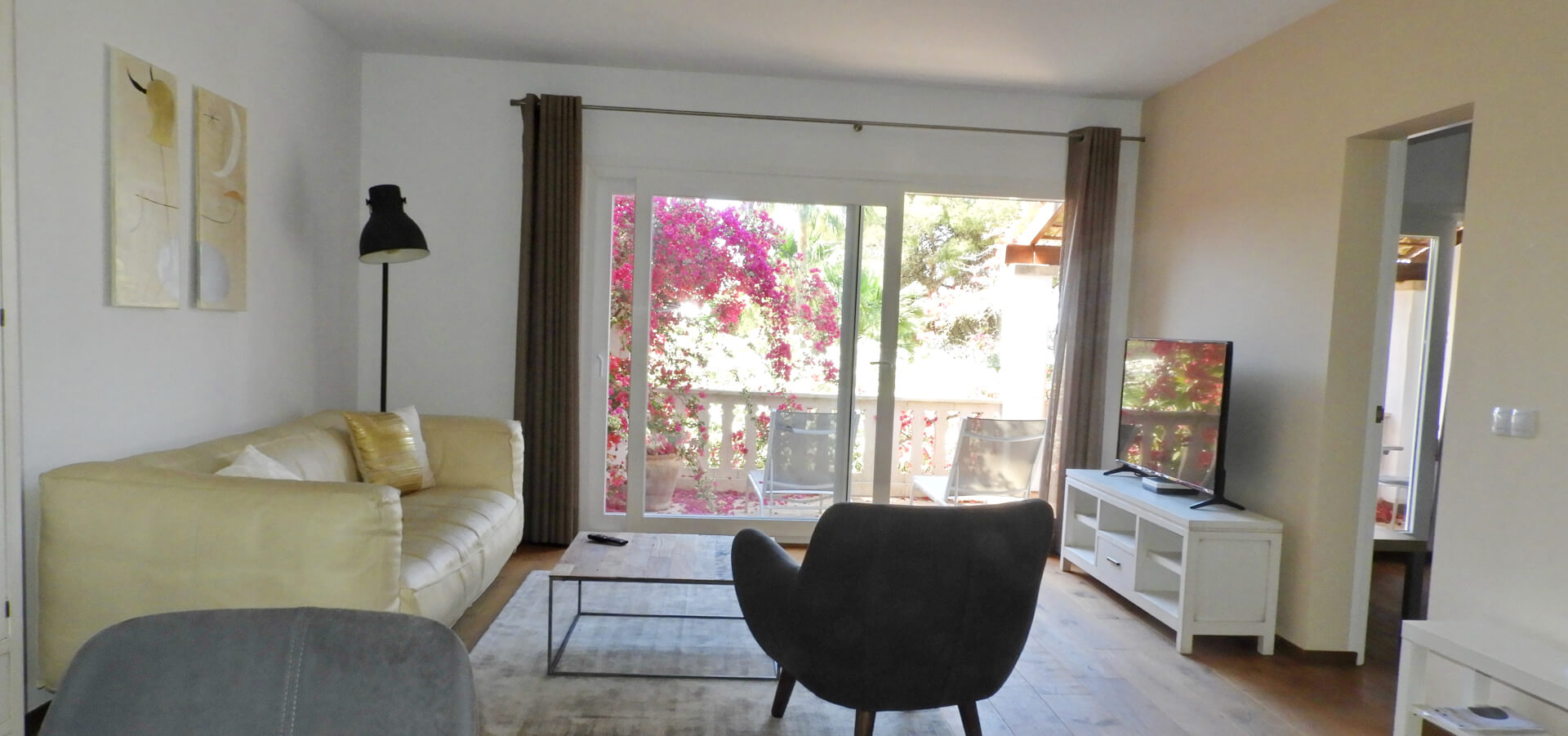 Baleagra Mallorca Immobilien Häuser Wohnungen Ferienwohnung Villa am Meer ocean view mieten kaufen